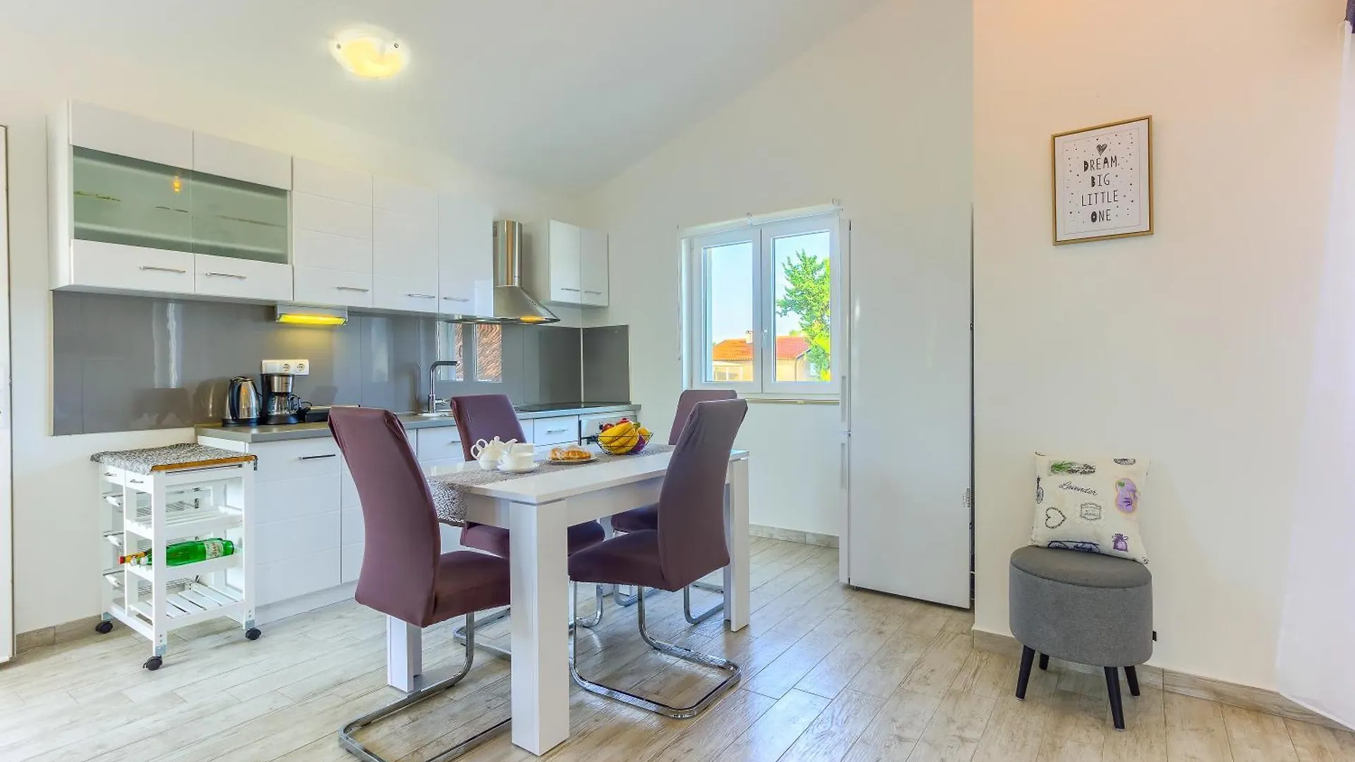 Apartment Queen'S Pearl - Ninske Vodice  Nin